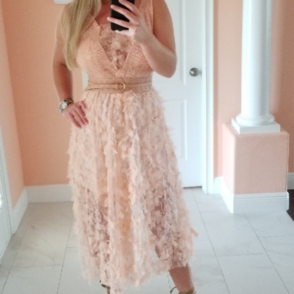 Dress - Picture 5 of 5